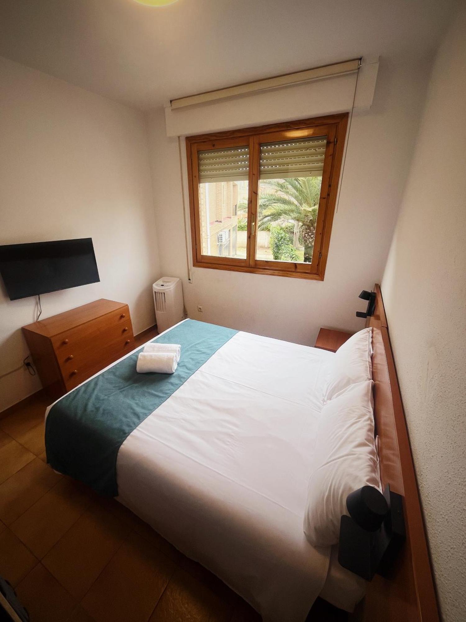 Hostal Legaz Funes Zewnętrze zdjęcie
