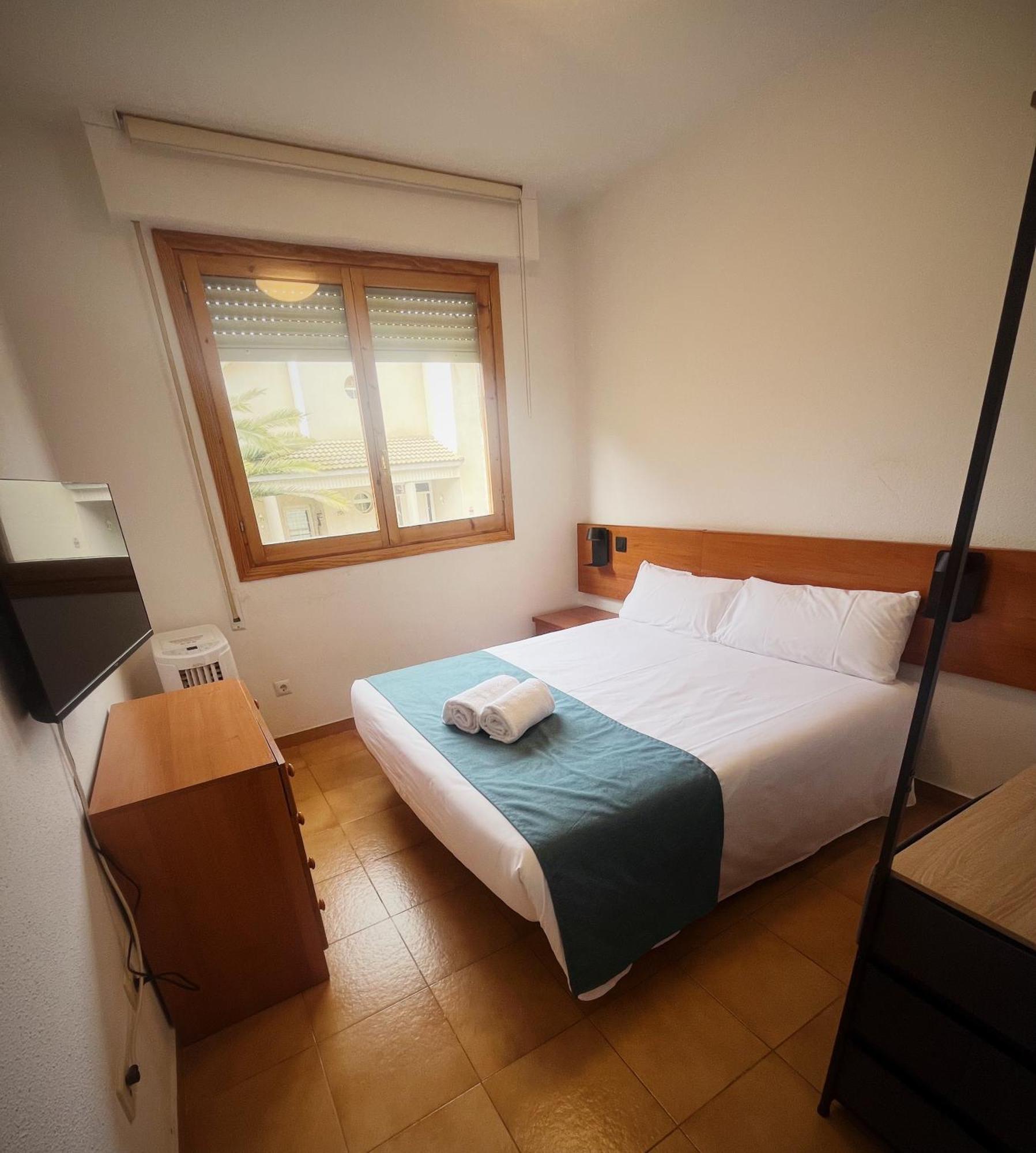 Hostal Legaz Funes Zewnętrze zdjęcie