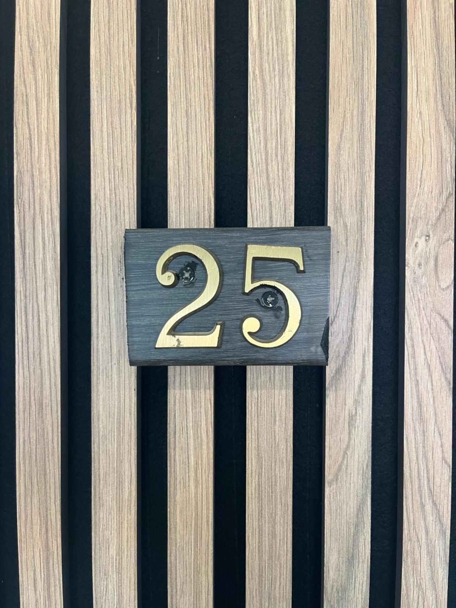 Hostal Legaz Funes Zewnętrze zdjęcie
