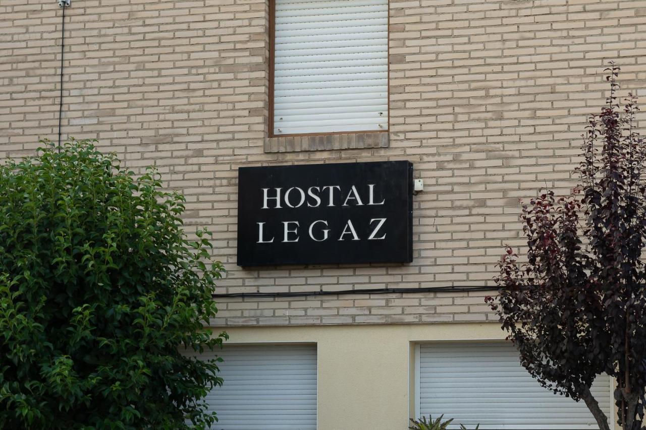 Hostal Legaz Funes Zewnętrze zdjęcie